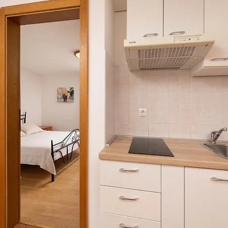 Diana Apartment