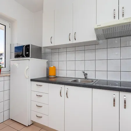 Diana Apartment *