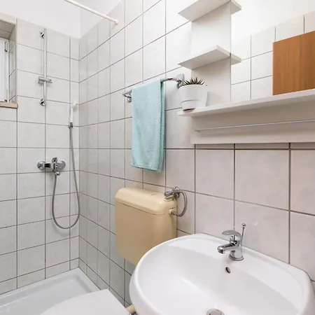 Diana Apartman